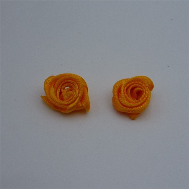 1.5cm(0.6