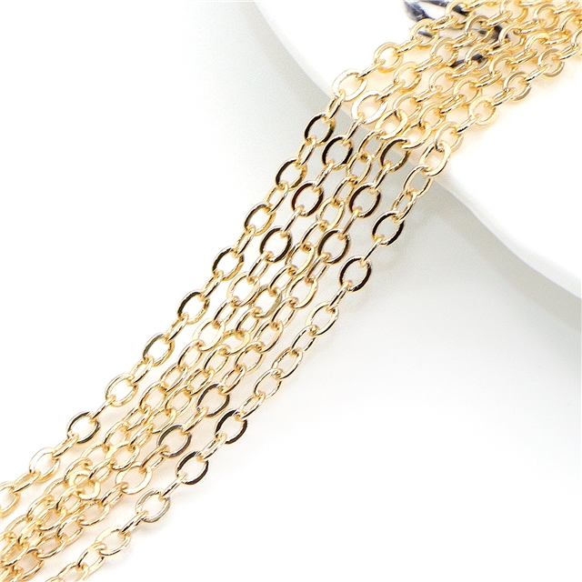 iron flat cross chain (1 yard/strip) kc golden