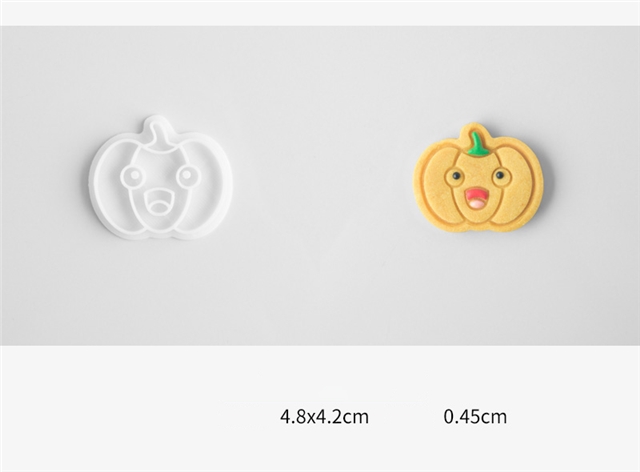 plastic halloween cookie mould