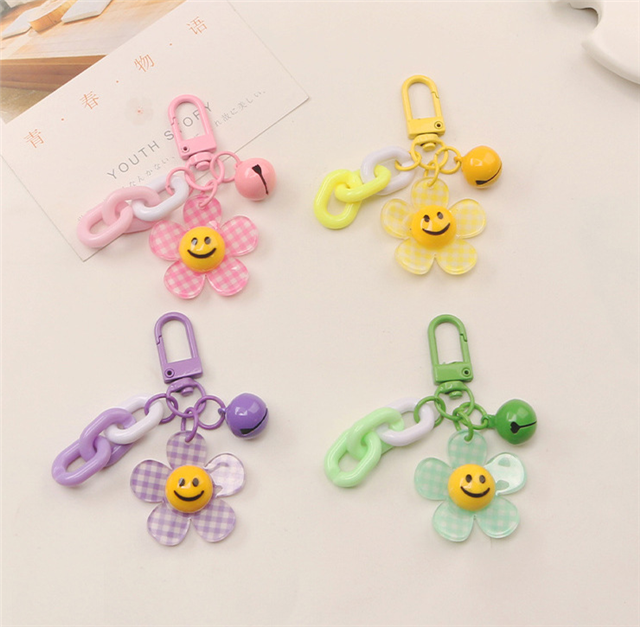 metal+acrylic smiley plaid flower chain keychain