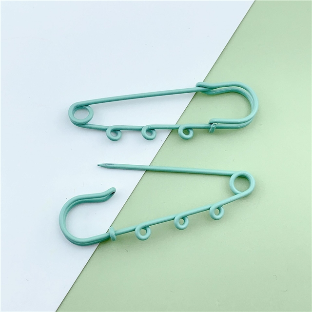 iron color environmental protection paint belt ring safety pin light green,5cm(2