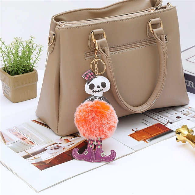 plush+leather+alloy halloween skull pu pompoms keychain
