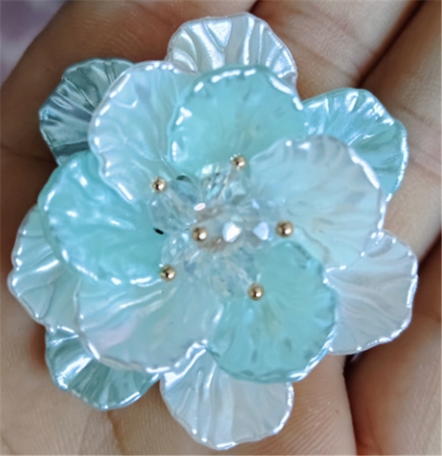 约:4cm(1.6