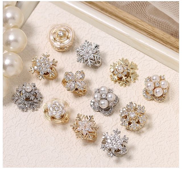 zircon christmas rotating snowflake zircon alloy accessories