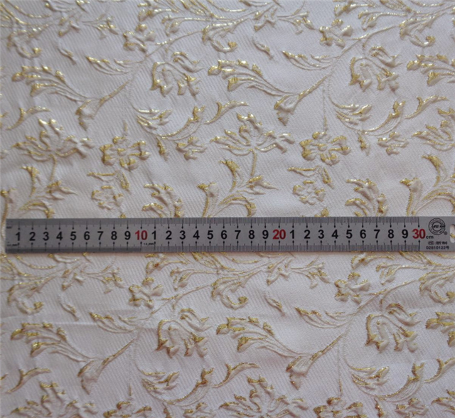 10% metal wire 30% nylon 60% polyester relief flower jacquard fabric
