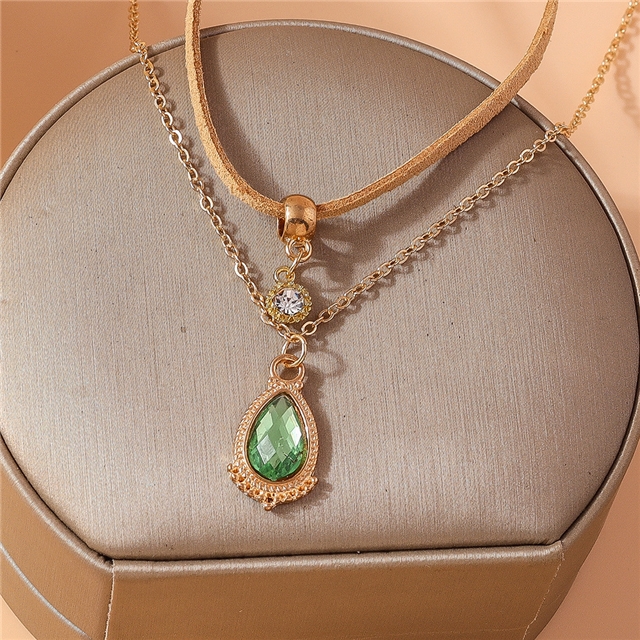 alloy Retro Diamond Necklace Women