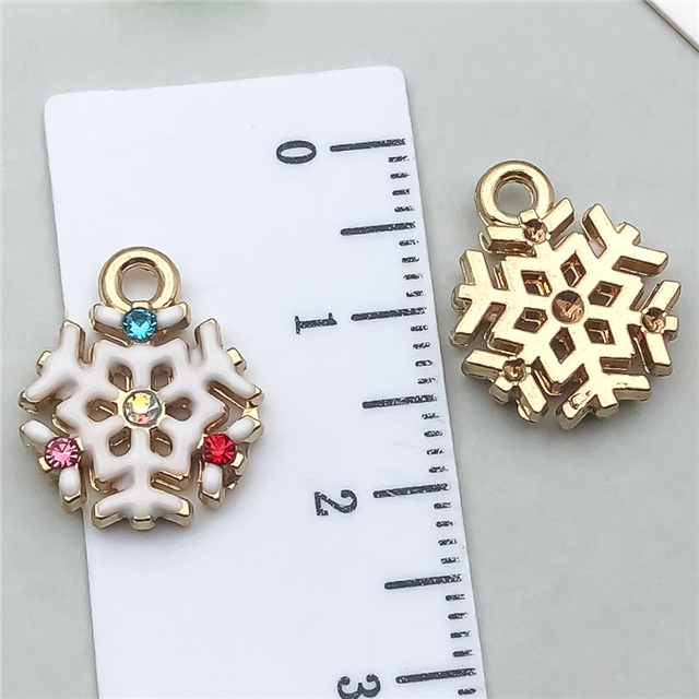alloy christmas snowflake oil drop alloy pendant