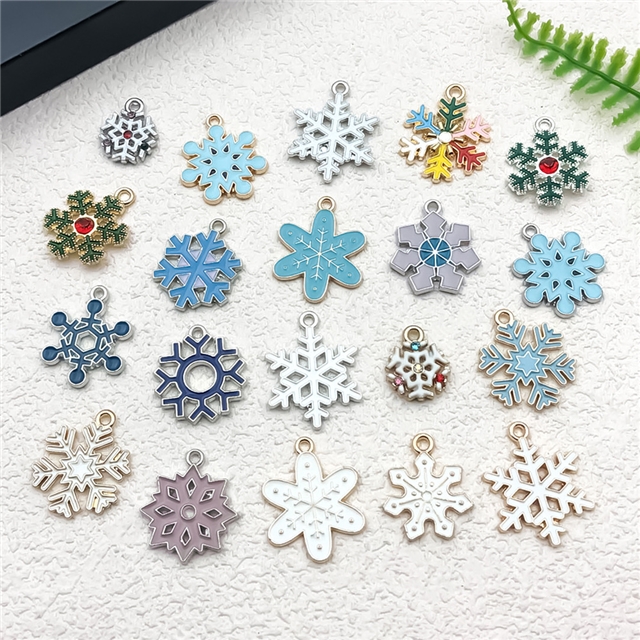 alloy christmas snowflake oil drop alloy pendant