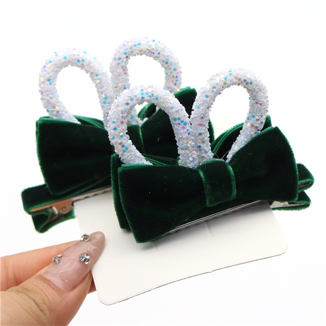rabbit ears bow hair clip