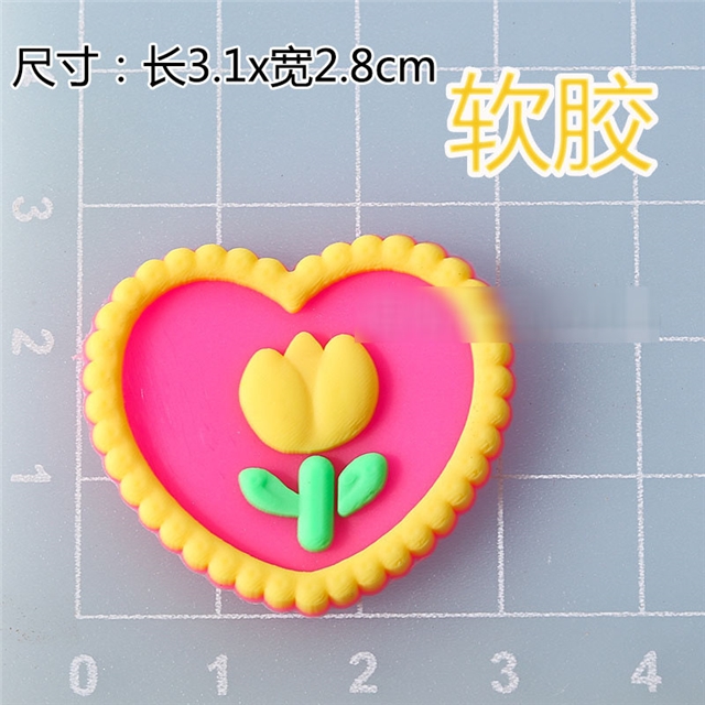 pvc heart tulip pvc soft rubber accessories
