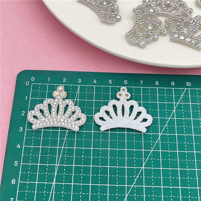 non woven fabric+rhinestone crown rhinestone non woven accessories