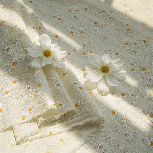 pure cotton offset printing daisy fabric