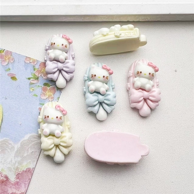 plastic/resin bright cartoon ice cream hello kitty 3d resin accessories