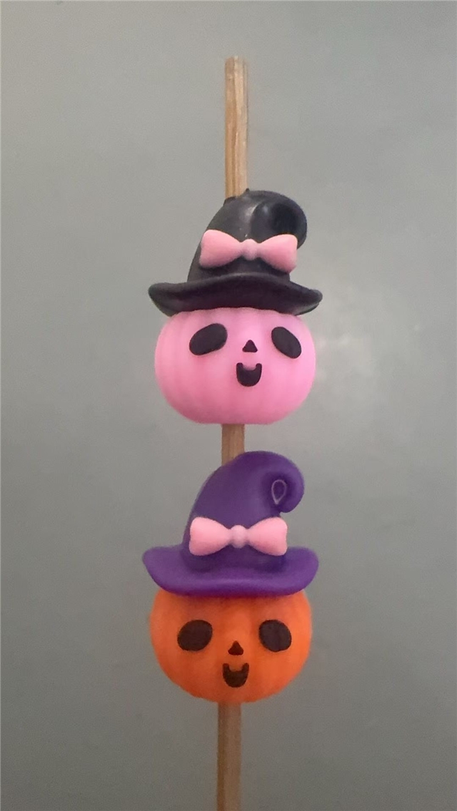 silicone three-dimensional wear a hat pumpkin silicone bead