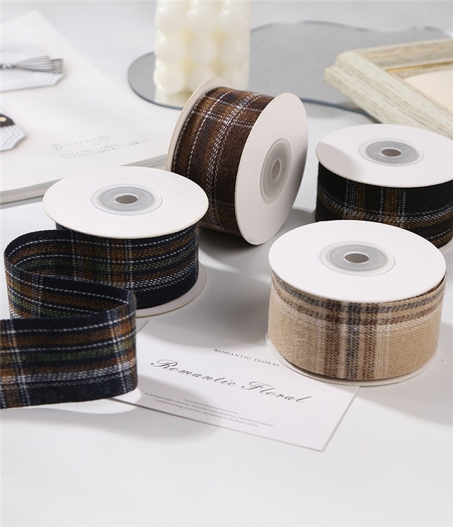 color blocked single-sided plush grid woven tape