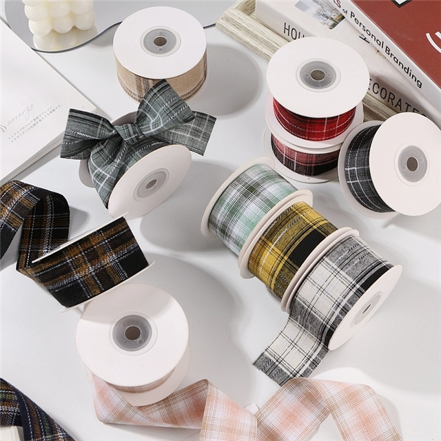 color blocked single-sided plush grid woven tape