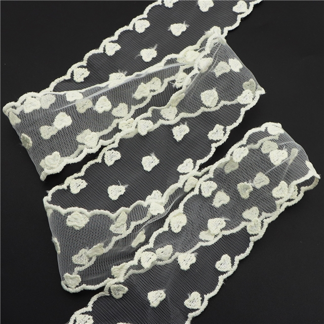 mesh heart lace wavy ribbon