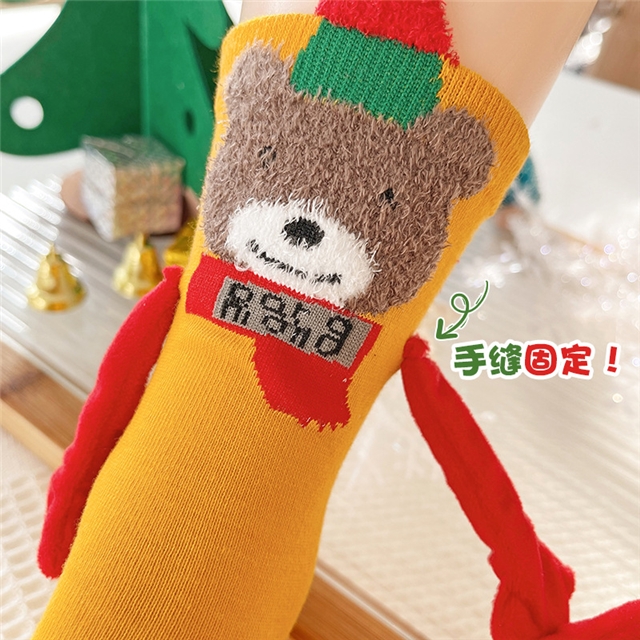 free size cotton christmas magnetic hand in hand socks