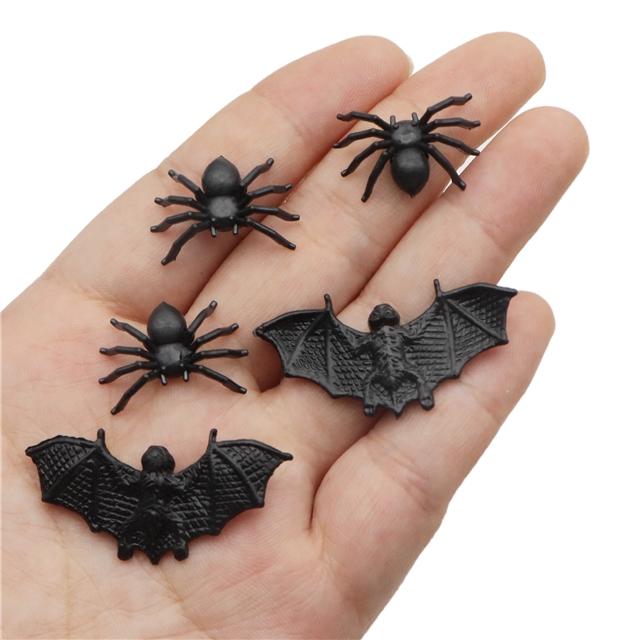 plastic mixed halloween mini plastic bat spider decoration prank insect toy mixed halloween mini plastic bat spider decoration prank insect toy