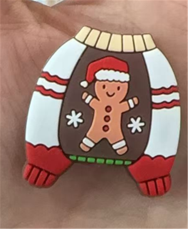 silicone  three-dimensional christmas sweater silicone bead