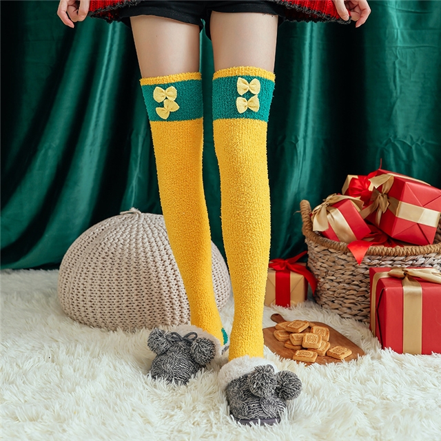 free size coral fleece and thickened knee high socks