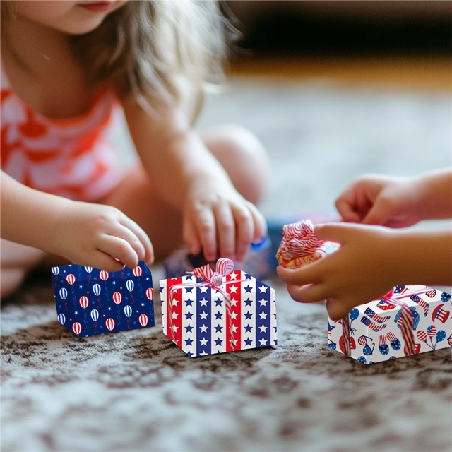 American Independence Day gift wrapping paper set