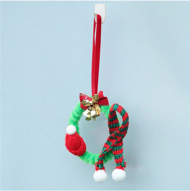 christmas mini wreath pendant