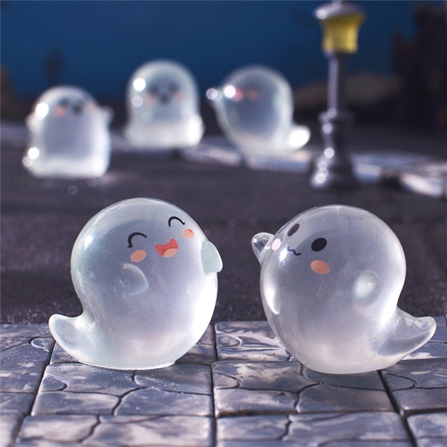 resin luminous cute ghost resin micro landscape ornament