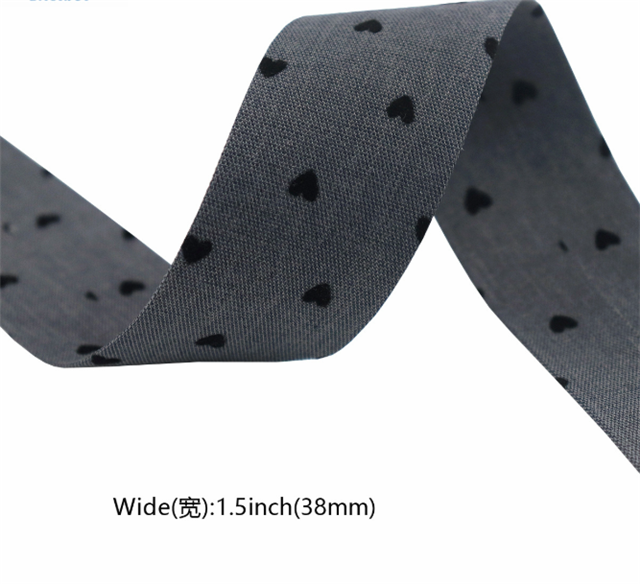 velvet dot heart fabric cut to stripe