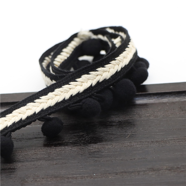 Hair ball lace black,1yard