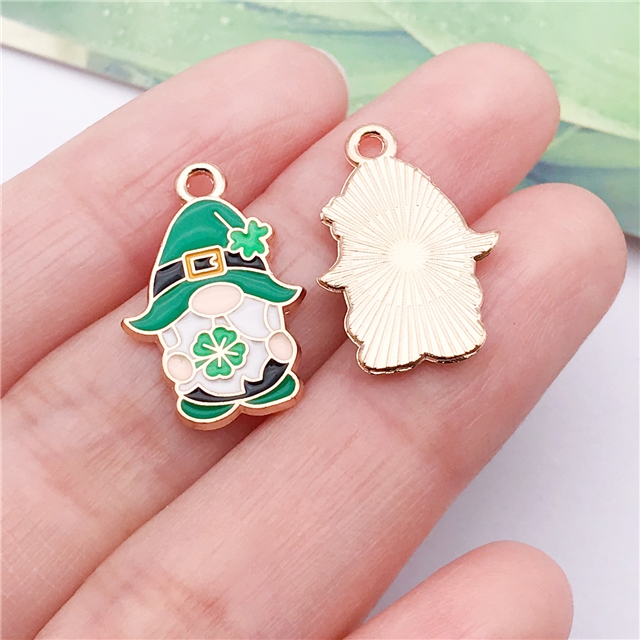 zinc alloy st patricks shamrock drop oil alloy pendant