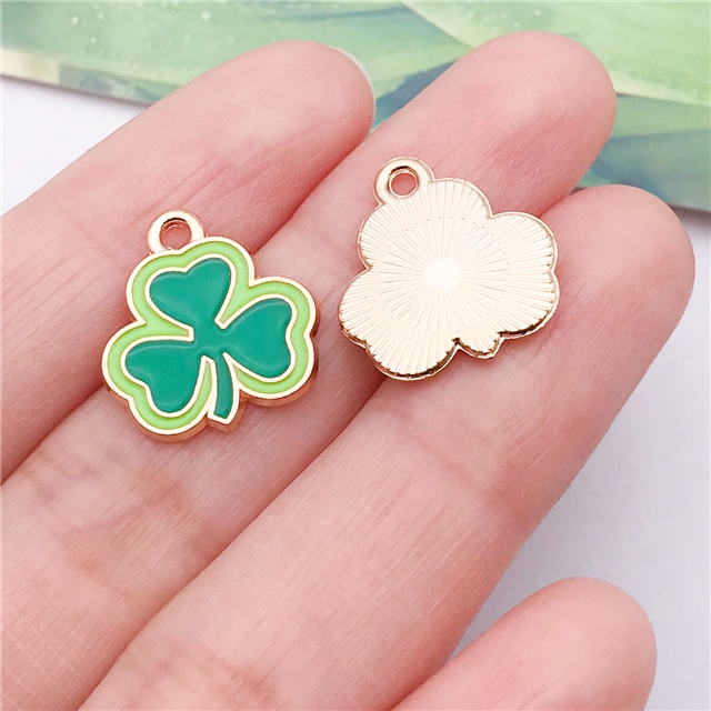zinc alloy st patricks shamrock drop oil alloy pendant