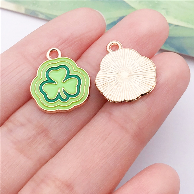 zinc alloy st patricks shamrock drop oil alloy pendant