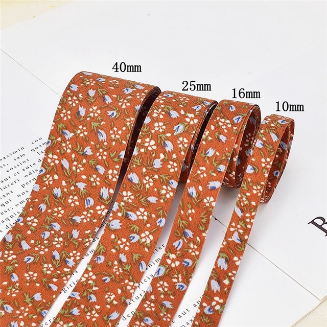 small floral printed ribbon
