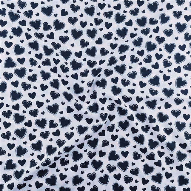 Micro-stretch printed heart-shaped fabric