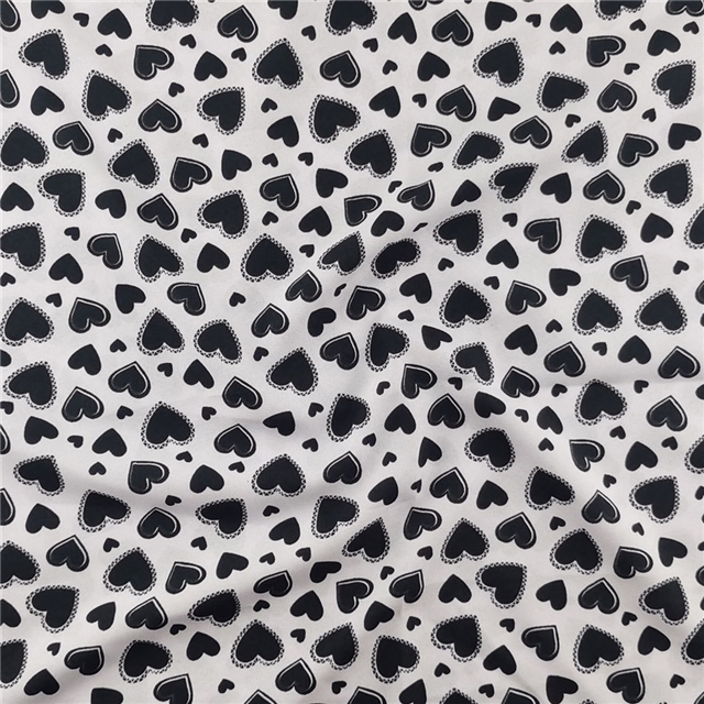 Micro-stretch printed heart-shaped fabric