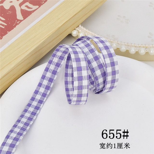 plain checkered woven tape