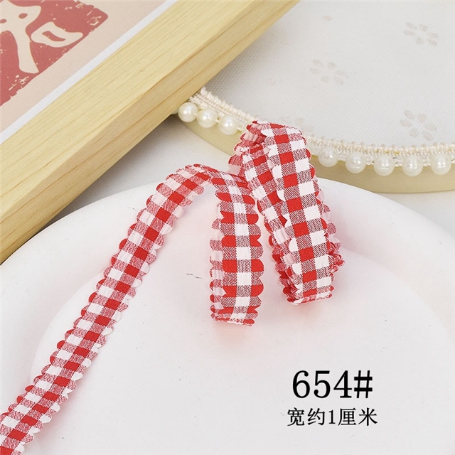 plain checkered woven tape