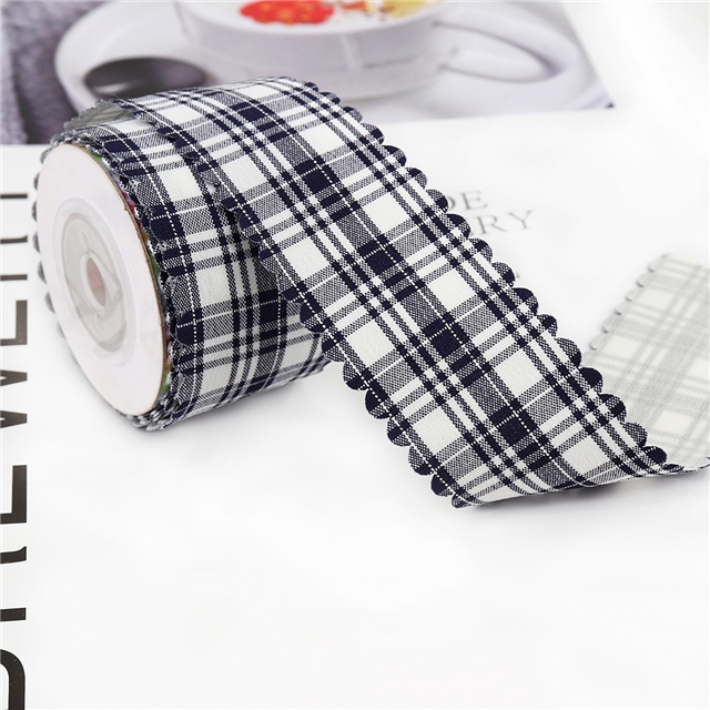 wavy checkered yarn ribbon