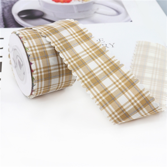wavy checkered yarn ribbon