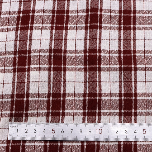 polyester cotton yarn dyed checkered diamond patterned jacquard fabric