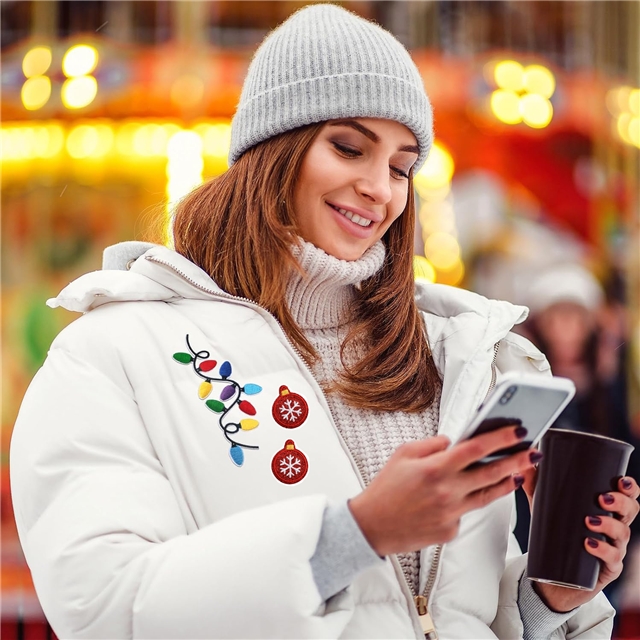 back with glue christmas series embroidery patch (back with glue)