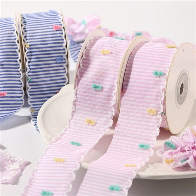 bud edge fuzzy dot stripe lace tape