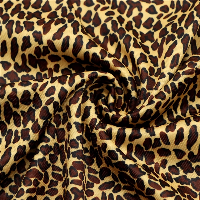 2 ways leopard knit fabric