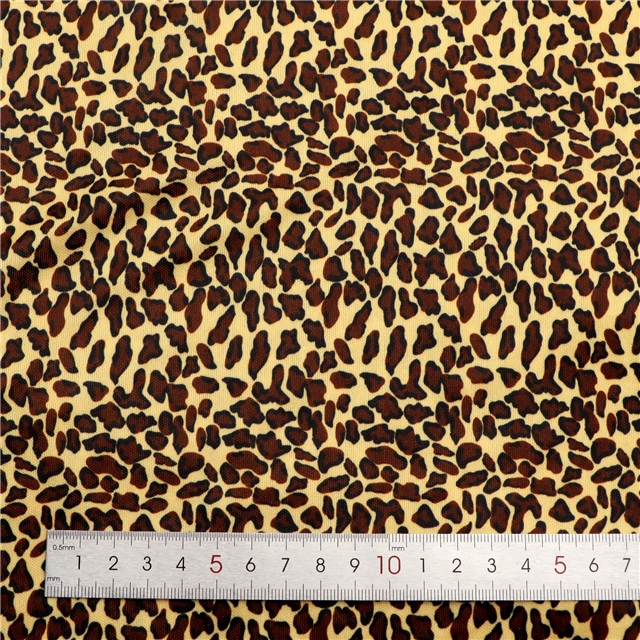 2 ways leopard knit fabric