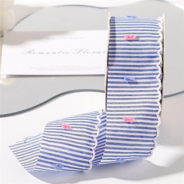 bud edge fuzzy dot stripe lace tape