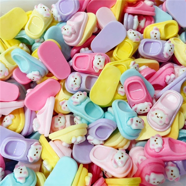 resin Cute puppy slippers 3D resin accessories (color random)
