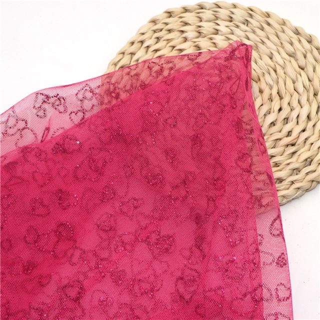 width about:150cm(59.1