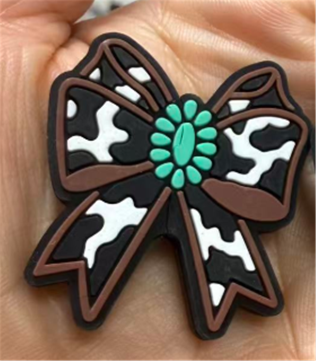 silicone cow patterned bow silicone beads