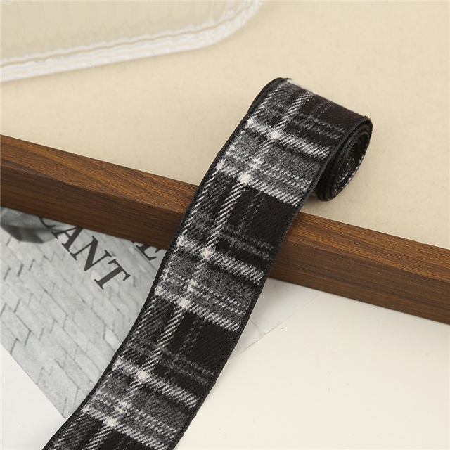 plaid ribbon